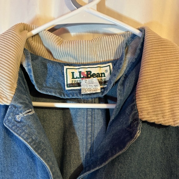 L.L. Bean Vintage Chore coat Blue Denim Jacket with Tan Collar - Picture 3 of 6